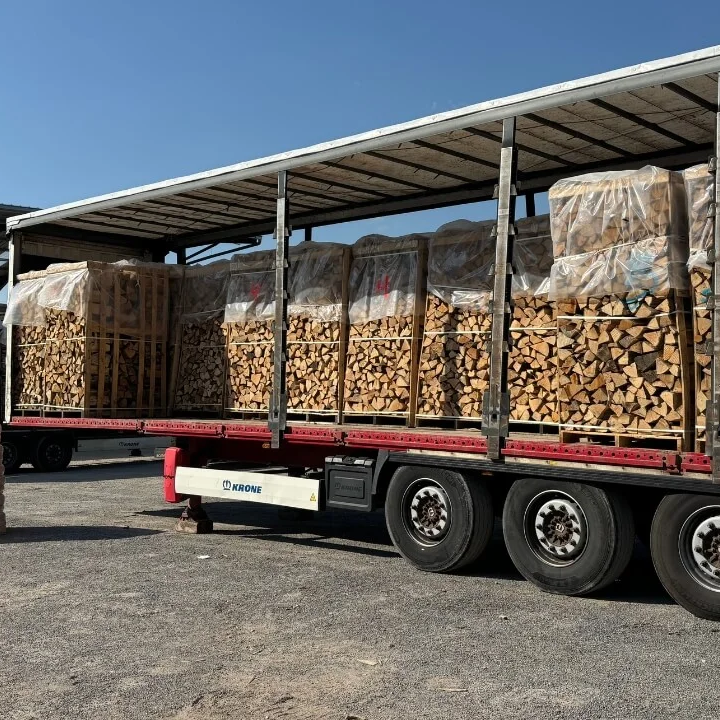 LKW-Ladung Eschenholz (48 RM) – 33-cm-Scheite – Premium H1 G1